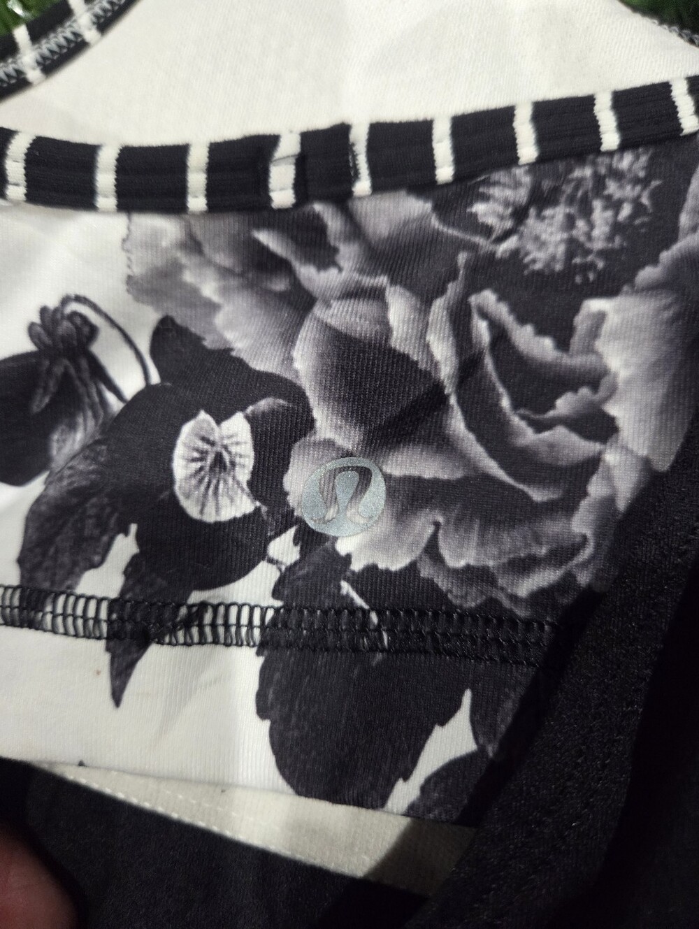 Lululemon Tank Top - Picture 3 of 4